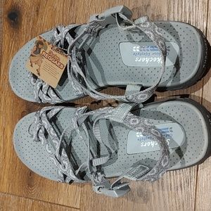 Sketchers Outdoor Lifestyle Sandals SZ 8